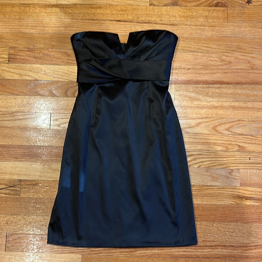 White House Black Market Women’s Black Satin Strapless Dress Size 4